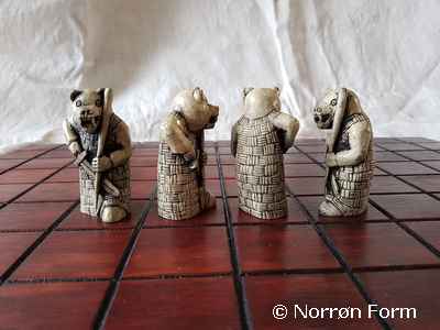 Viking-boardgame-Hnefatafl-Berserk